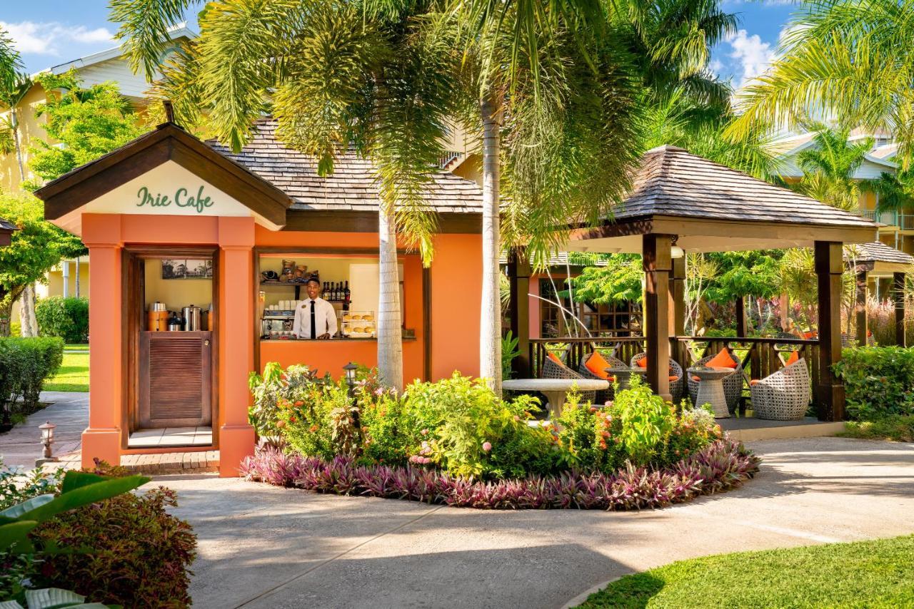 רנאוויי ביי Jewel Paradise Cove Adult Beach Resort & Spa מראה חיצוני תמונה